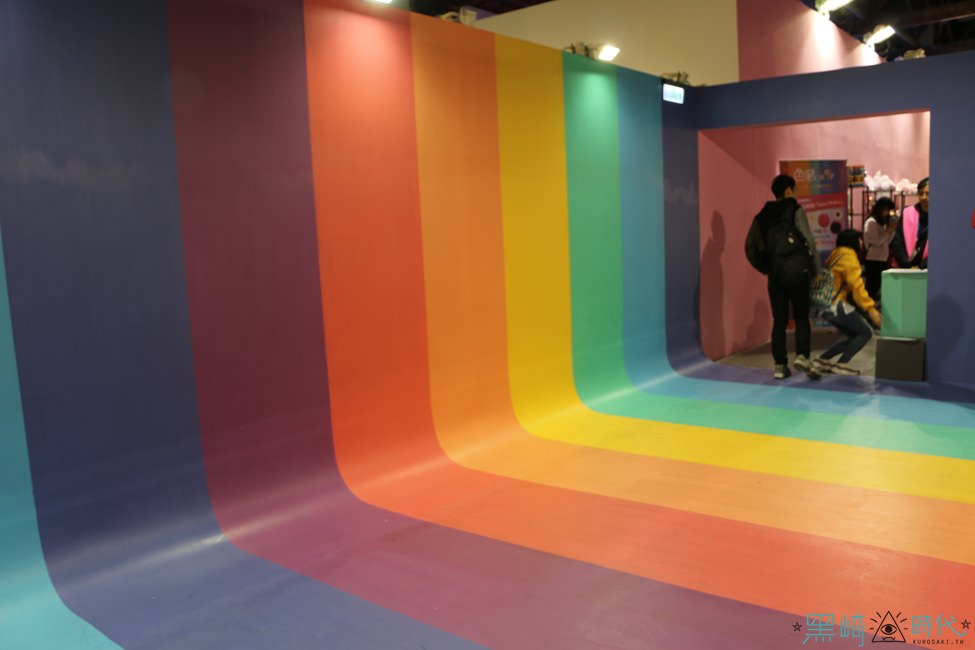 展覽 色廊展 網美IG打卡新潮流 15個顏色x15個場景 什麼都好拍 - 黑崎時代