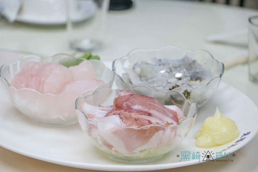 澎湖馬公美食 來福海鮮餐廳 冰花中卷生魚片美味極至 - 黑崎時代