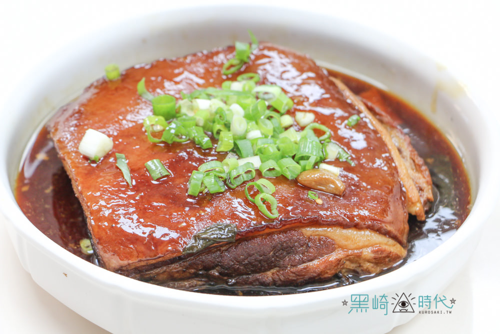 澎湖馬公美食 來福海鮮餐廳 冰花中卷生魚片美味極至 - 黑崎時代