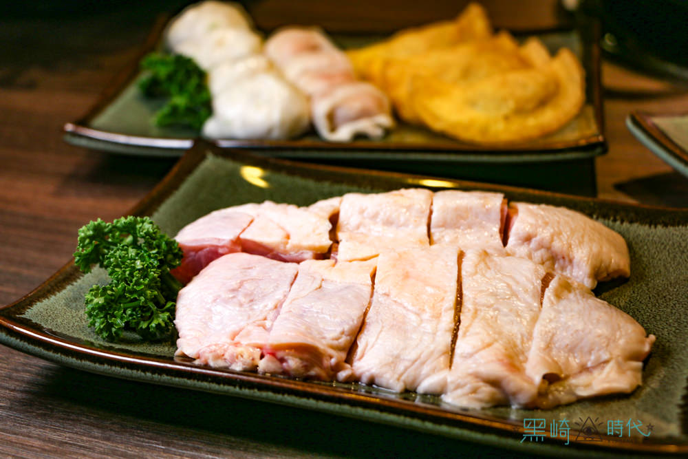 蘆洲美食 銅花精緻涮涮鍋 高級海鮮頂級和牛 活龍蝦買一送一太浮誇 - 黑崎時代